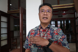 DLH Surabaya Usut Rantai Pengelolaan Limbah Faskes Pascatemuan B3 di Tambak Sumur Sidoarjo