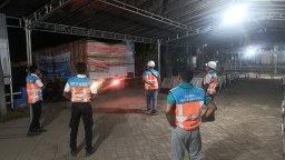 Langkah Cepat Pelindo Grup Salurkan Bantuan pada Korban Gempa NTT
