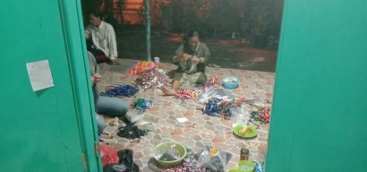 Pendapat Emak-emak Surabaya Soal Polemik Pansus Covid-19: Gak Usah Kakean Rapat