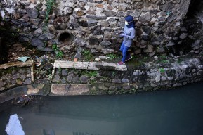 Begini Langkah Pemkot Surabaya Mengatasi Banjir di Kawasan Mayjen Sungkono