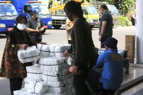 Persakmi dan IKA Unair Apresiasi Kinerja Risma Soal Protokol Pencegahan Covid-19