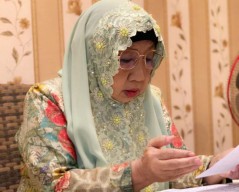 10 Tahun Kepemimpinan Wali Kota Risma Diapresiasi Para Bu Nyai se-Surabaya