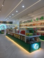 Bernuansa Milenial, Lapis Tugu Surabaya Buka Store Baru Konsep Instagramable di Sidoarjo