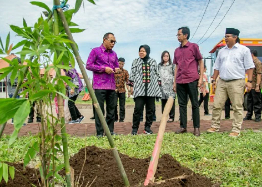 Wali Kota Risma bersama Ketua DPRD Bali Bahas Kerja Sama Penanganan Sampah