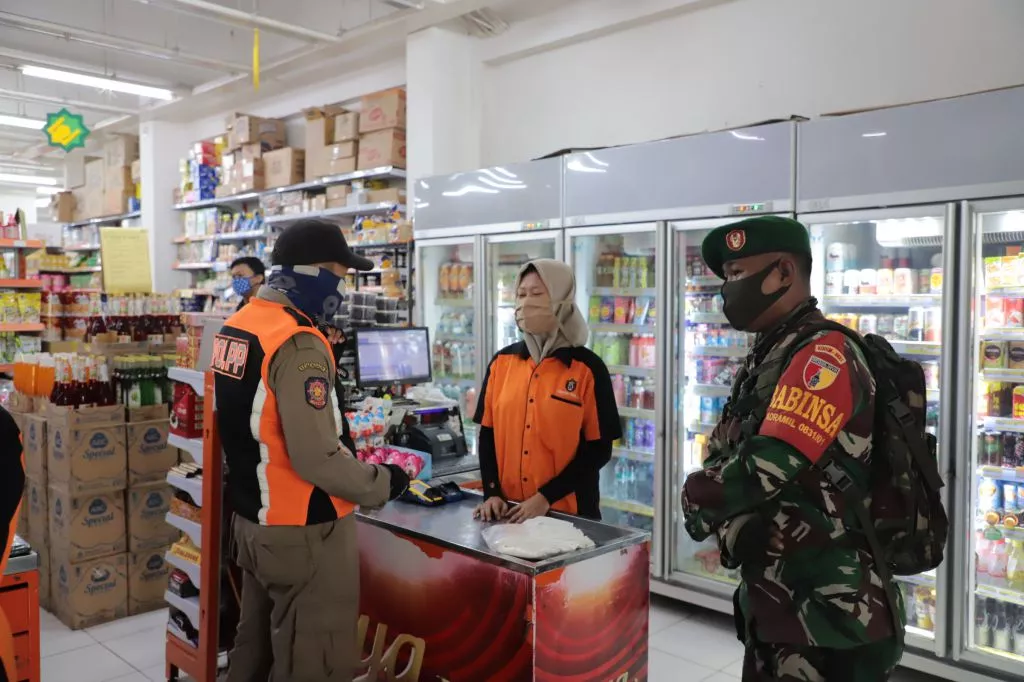 Awas Pelanggar PSBB di Surabaya Mulai Ditindak, Ini Tempat-tempat yang Dirazia