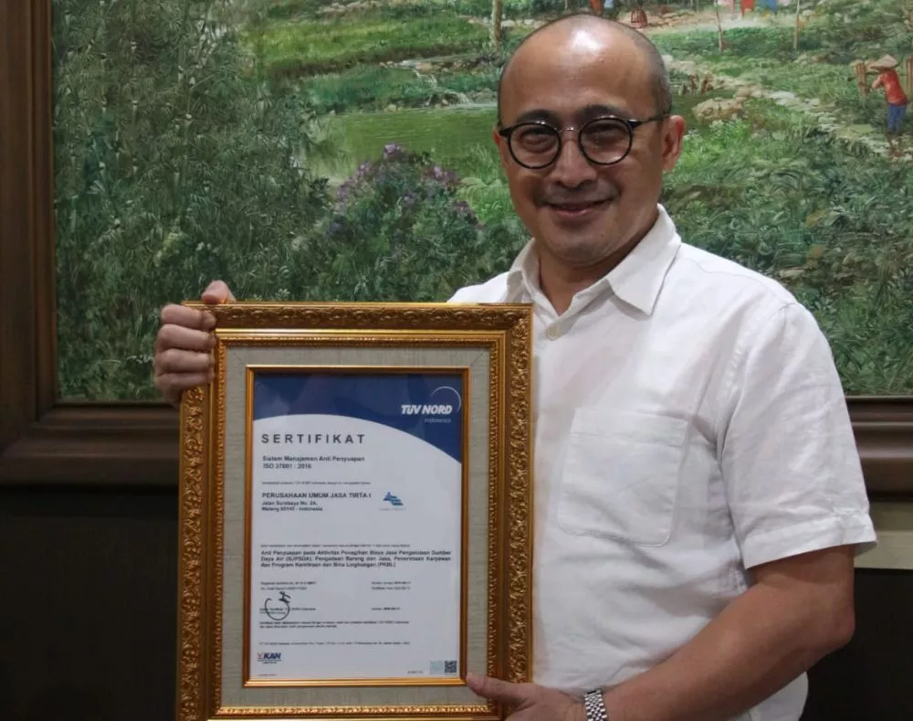 PJT I Terima Sertifikat ISO Sistem Manajemen Anti Penyuapan