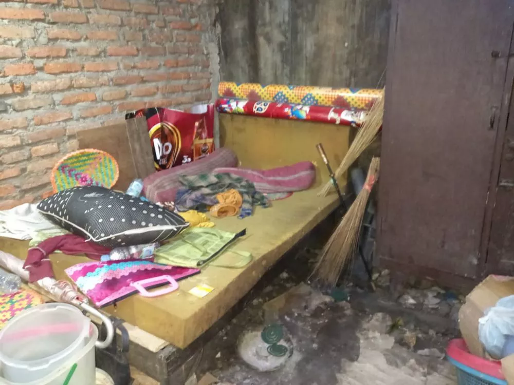 Cerita Wali Kota Risma Perintahkan Bedah Rumah Tak Layak Huni Nenek 82 Tahun