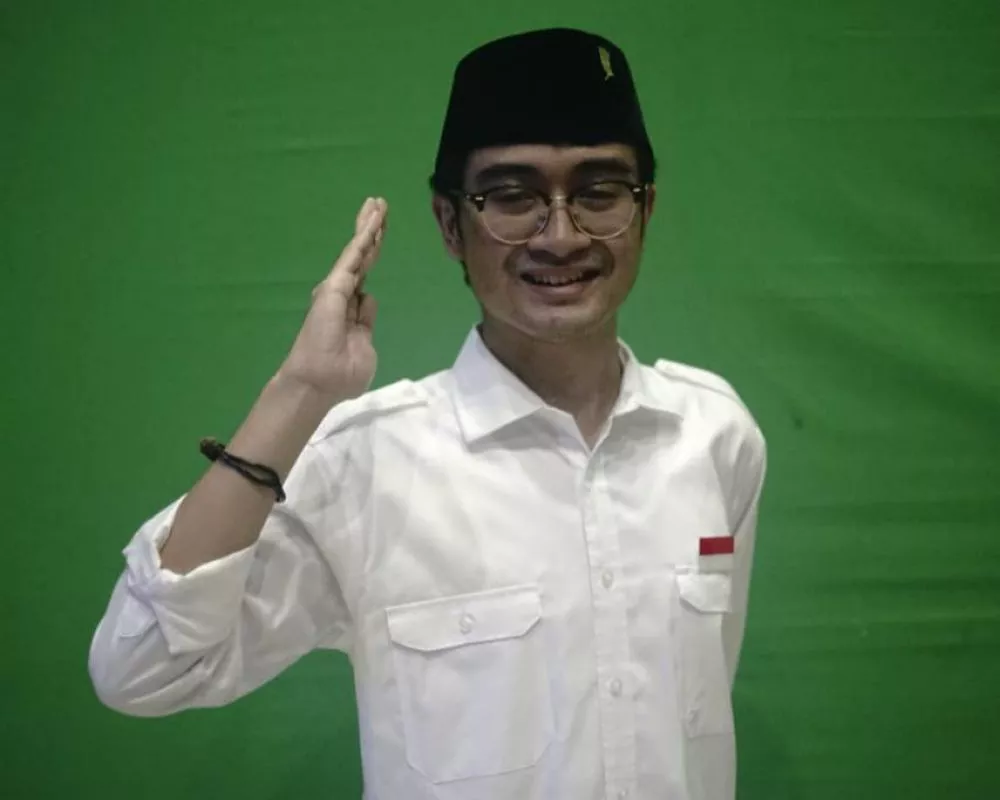 Jubir Eri-Armuji Kritisi Jargon 'Penjara atau Menang' Tim Macfud-Mujiaman: Adu Program yang Konstruktif, Jangan Sebar Keseraman