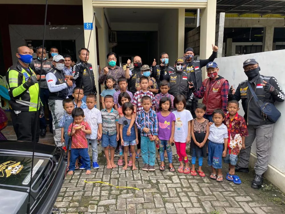 MBC Jatim Gelar Baksos Tiga Lokasi, Patahkan Stigma Pengendara Moge Arogan