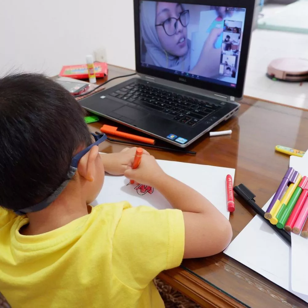 Sistem Blended, Sekolah Daring yang disukai Siswa, Begini Caranya