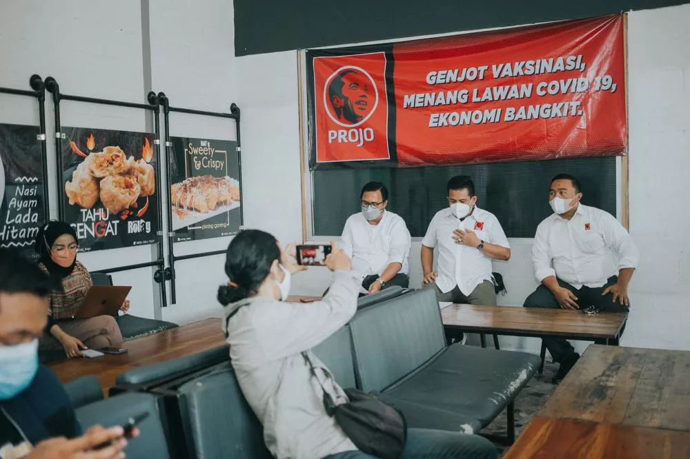Bantu Percepatan Penanganan Pandemi, Projo Gelar Vaksinasi Gratis di Jawa Timur