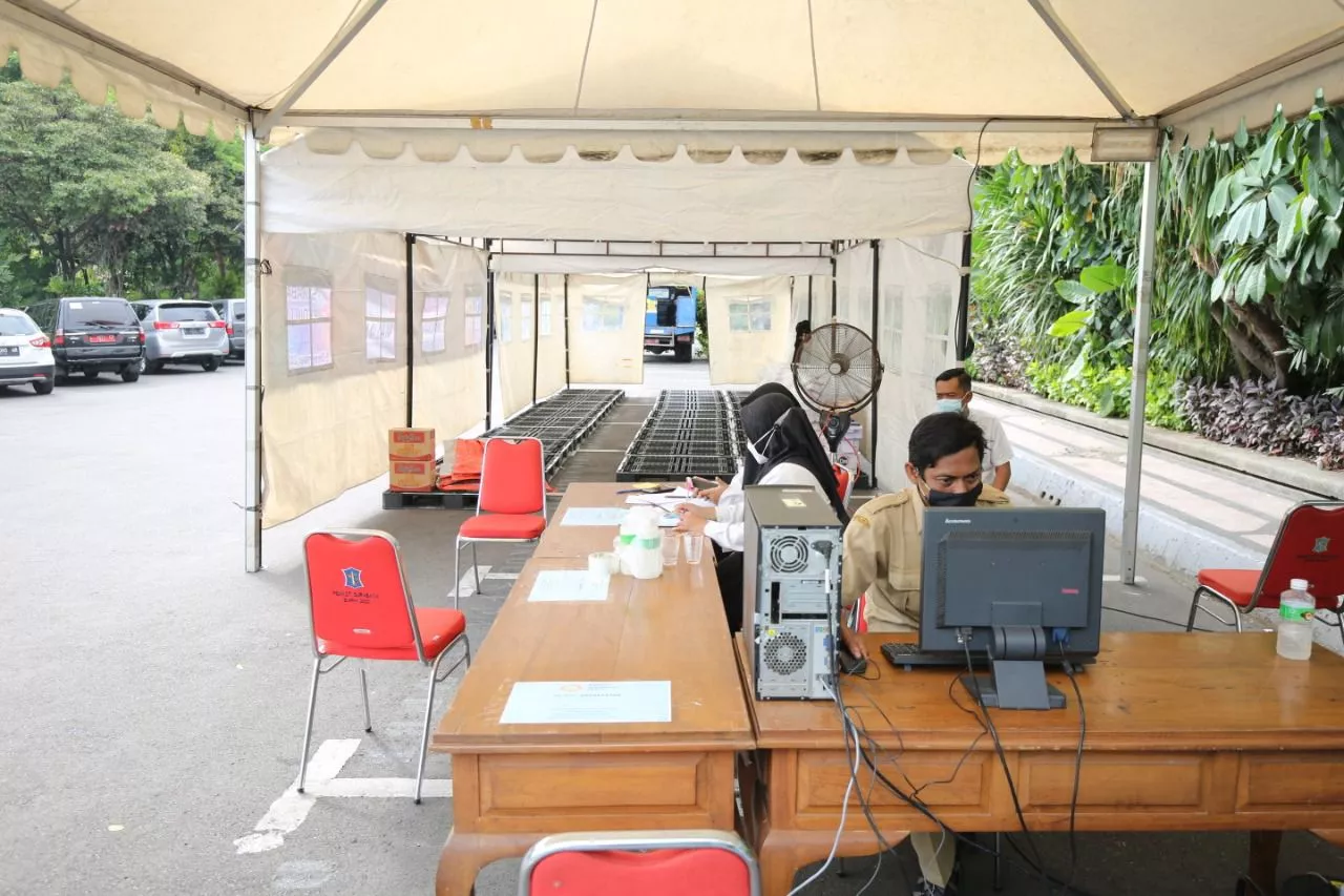 Pemkot Surabaya Buka Posko Peduli Korban Bencana Erupsi Semeru