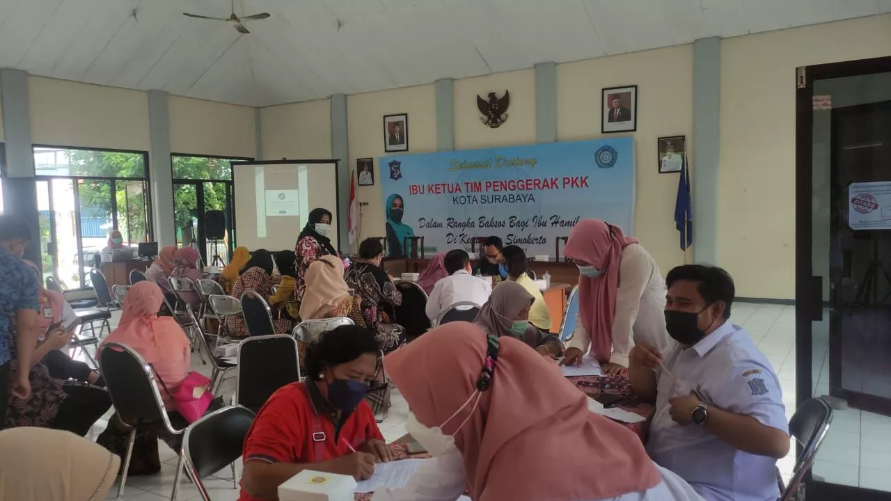 Pemkot Surabaya Jemput Bola Bantu Pengurusan Izin Usaha Pelaku UMKM