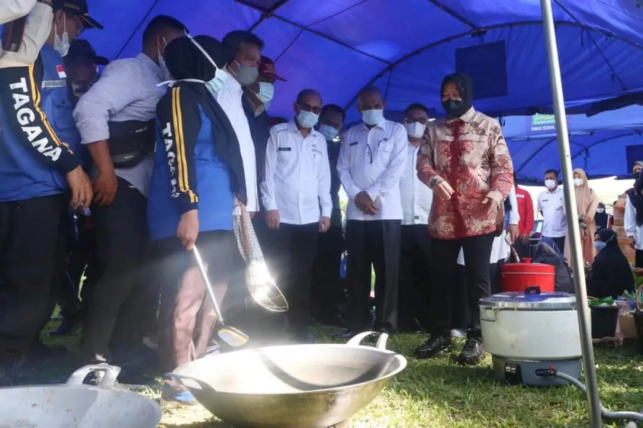 Sambangi Aceh, Mensos Risma Pastikan Bantuan Sosial Tersalurkan