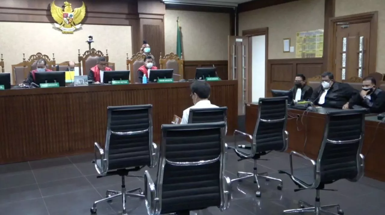 Divonis 3,5 Tahun Penjara, Hak Politik Politisi Golkar Azis Syamsuddin Dicabut