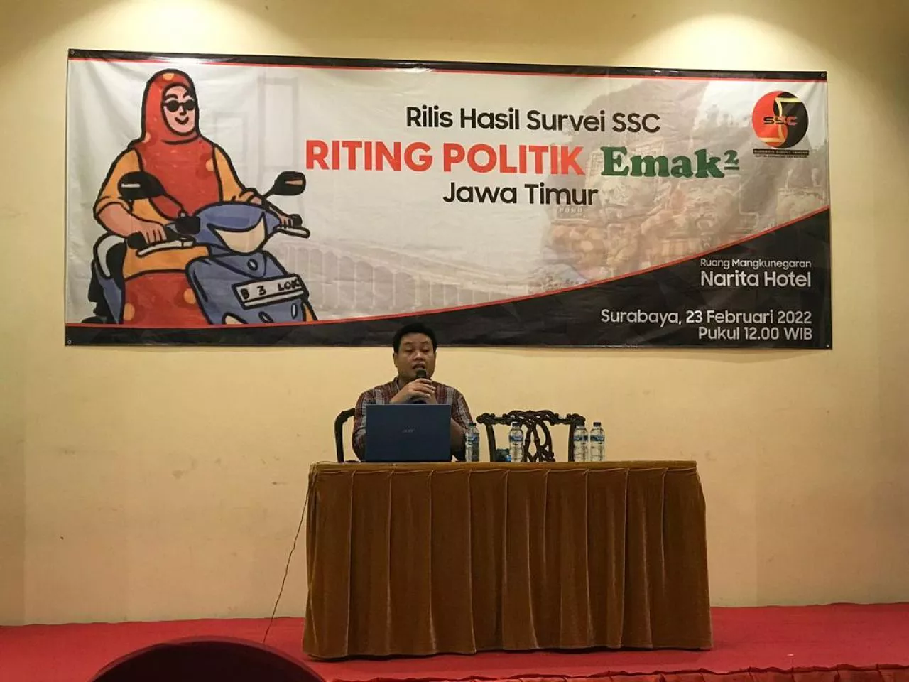 Emak-emak di Jawa Timur Lebih Pilih Risma daripada Khofifah untuk Pilpres 2024