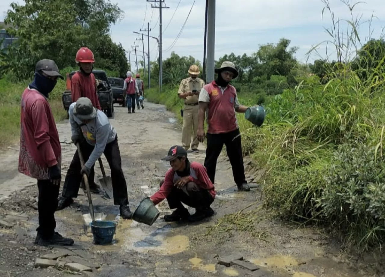 Pemkot Gerak Cepat Perbaiki Jalan Amblas di Kawasan Rusun Sumur Welut Surabaya