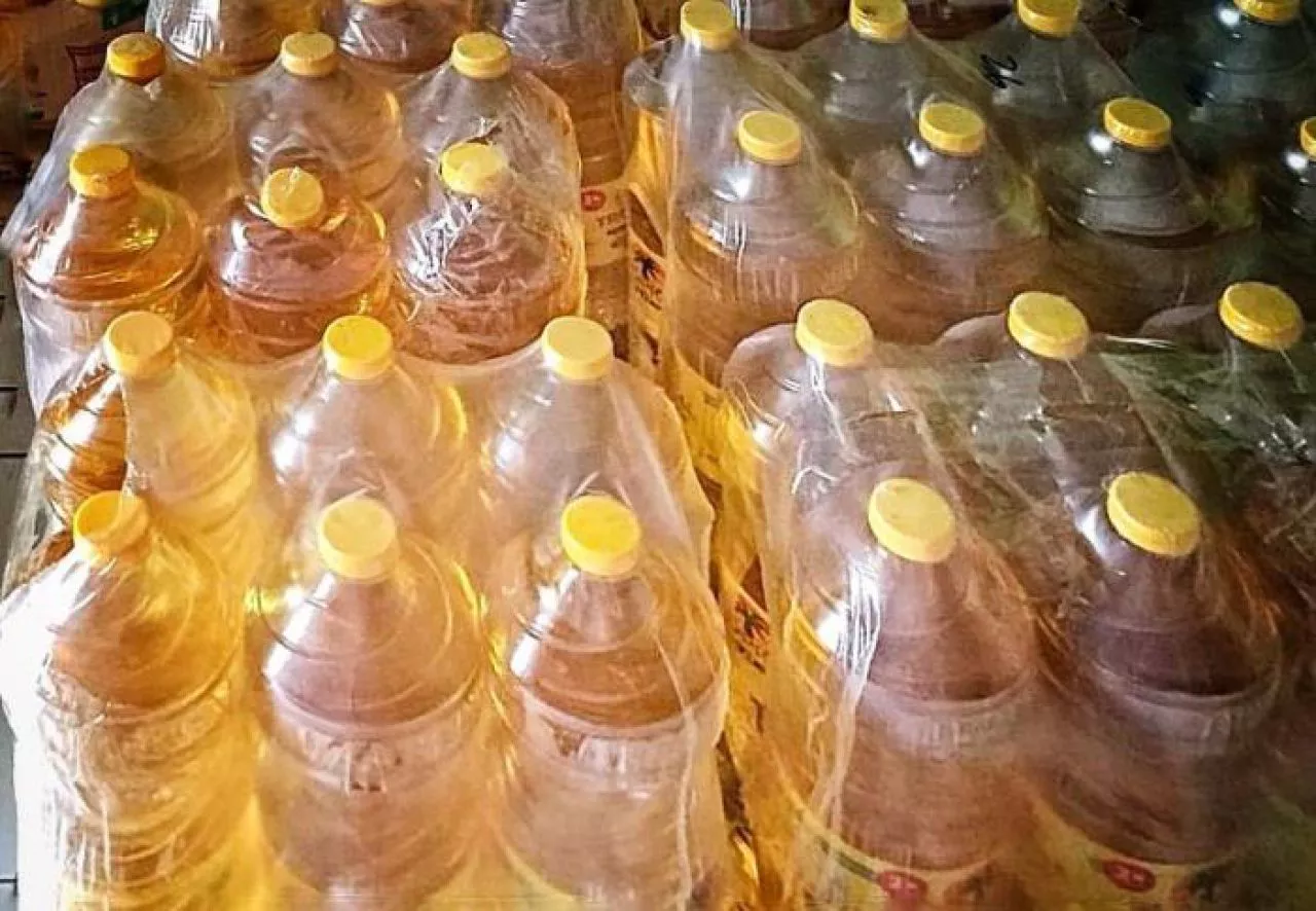 Pakar Ekonomi Unair Sebut Ada 3 Cara Mengatasi Kelangkaan Minyak Goreng