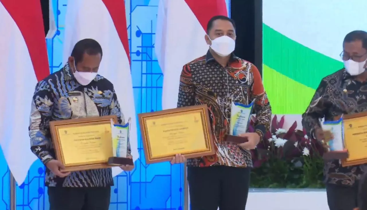Surabaya Raih Penghargaan Kota dengan Investasi Tertinggi Kedua se-Indonesia