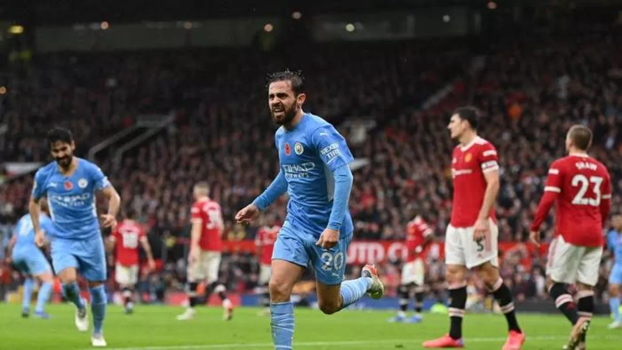 Tanpa Ronaldo, Setan Merah Jadi Bulan-bulanan Tim Sekotanya Manchester City