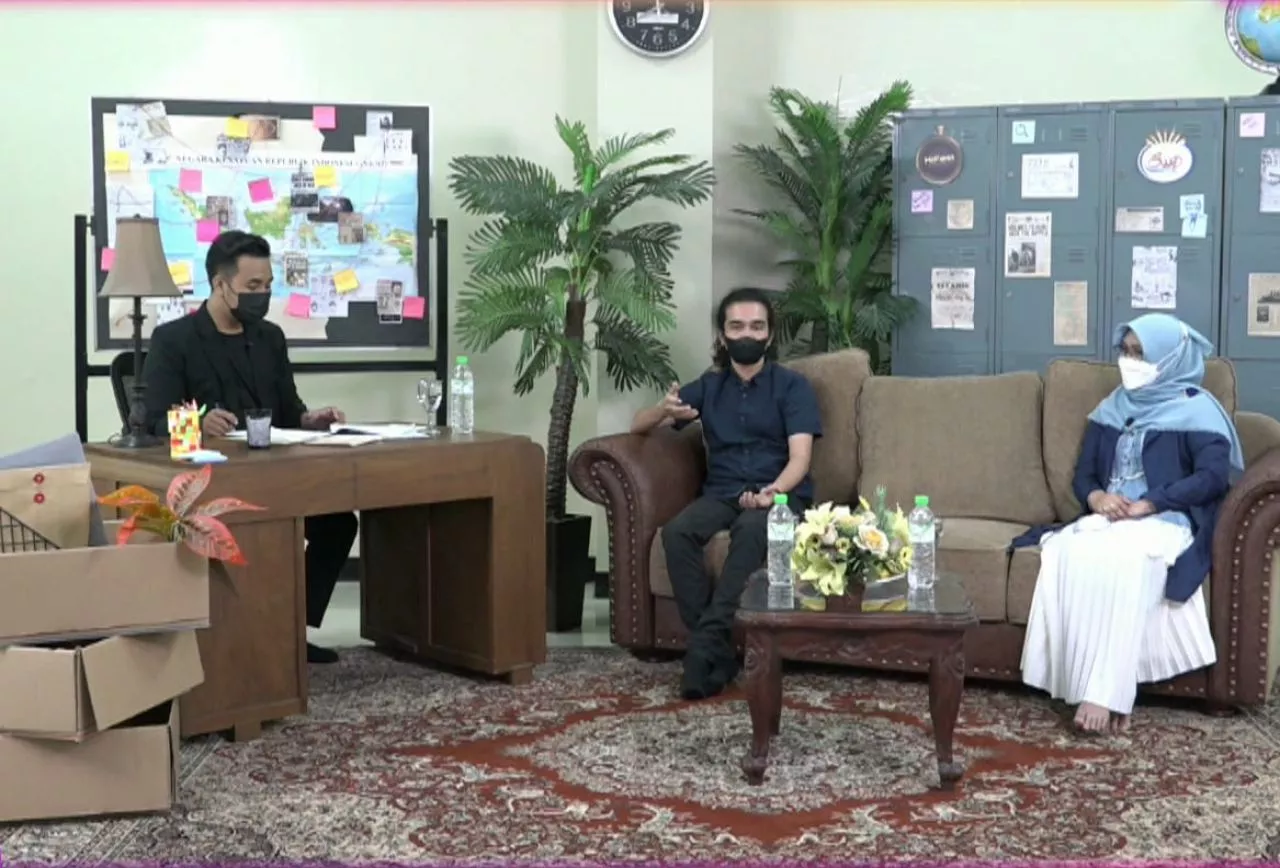 SMA Al Hikmah Surabaya Gelar Talk Show Pentingnya Kestabilan Mental Pemuda
