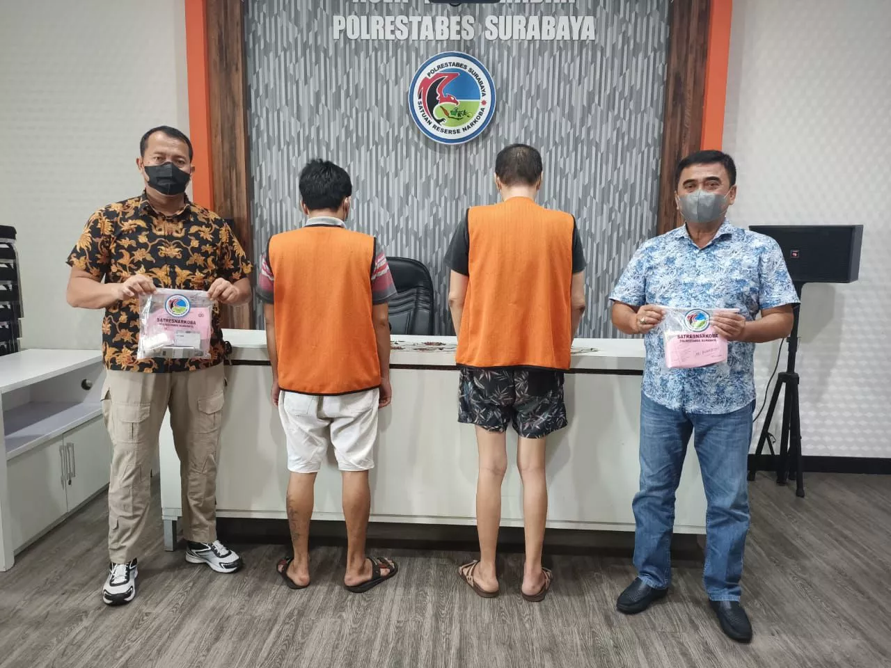Edarkan Sabu, Penjual Pentol di Surabaya Diringkus Polisi