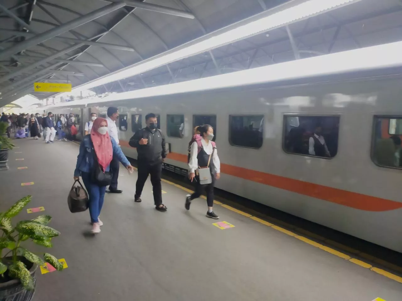 PT KAI Tetapkan Masa Angkutan Lebaran 2022, Ini Perdiksi Puncak Mudiknya