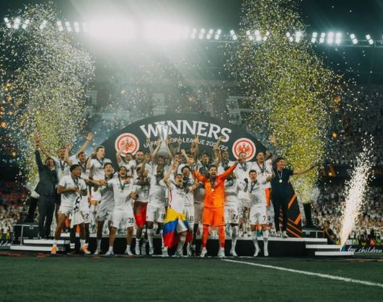 Menang Vs Rangers, Eintracht Frankfurt Tuntaskan Dahaga Juara Liga Europa