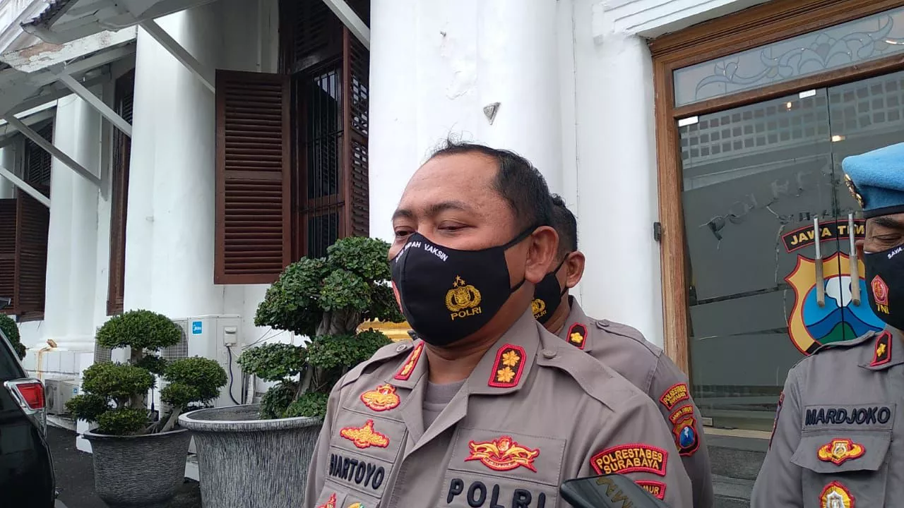 Polrestabes Surabaya Tindak Polisi yang Tembakkan Pistol ke Udara
