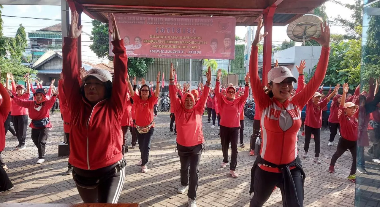 Senam Peringatan Harkitnas, PDIP Surabaya All Out Gelorakan Cinta Tanah Air