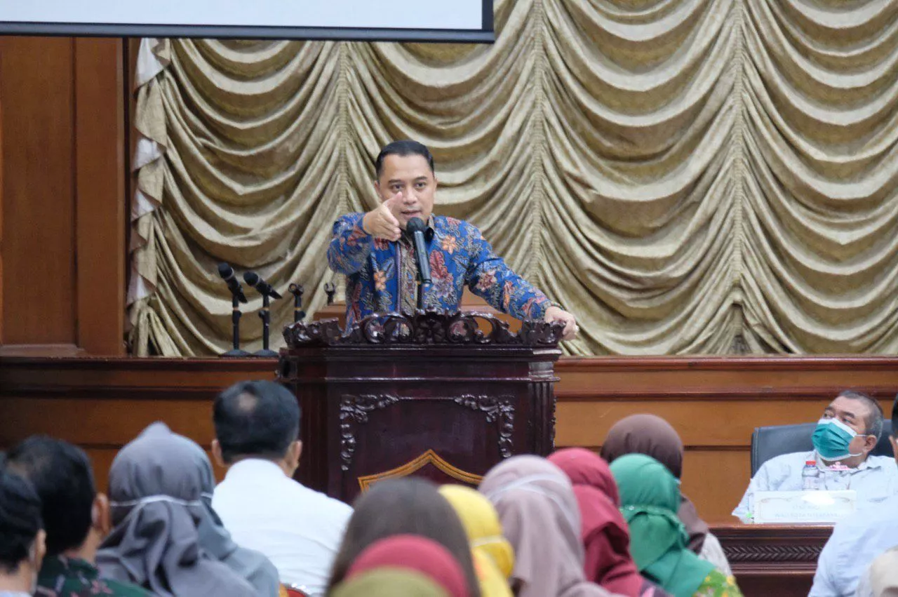 Lagi, Wali Kota Eri Cahyadi Minta Pejabat Pemkot Mundur Jika Tak Penuhi Target
