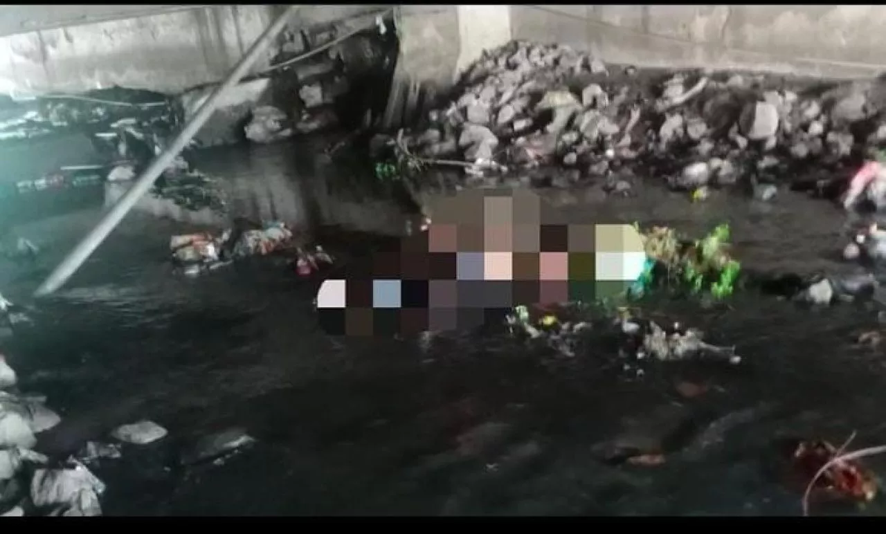 Mayat di Sungai Jalan Kenjeran Ditemukan  Anak Pencari Ikan, Begini Kronologinya