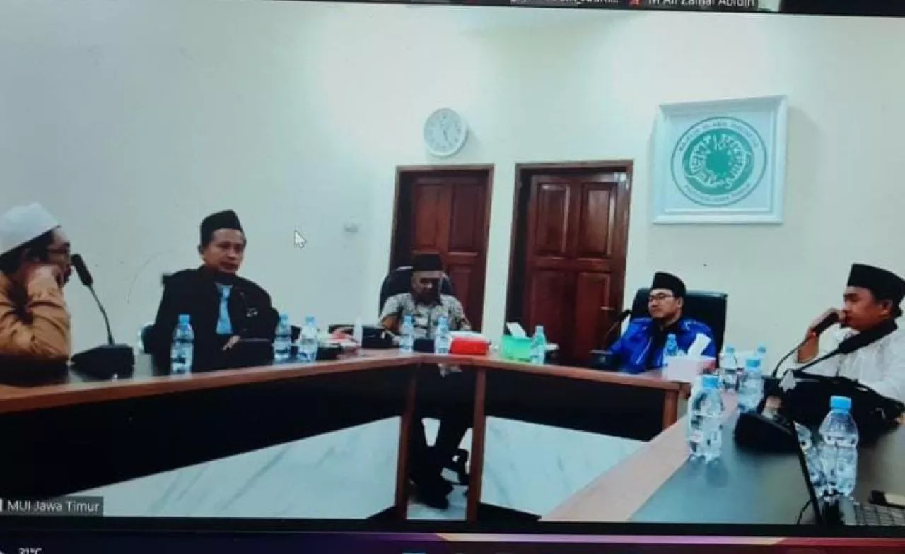 MUI Jatim Sebut PN Surabaya Tidak Mensahkan, Hanya Mengizinkan Nikah Beda Agama