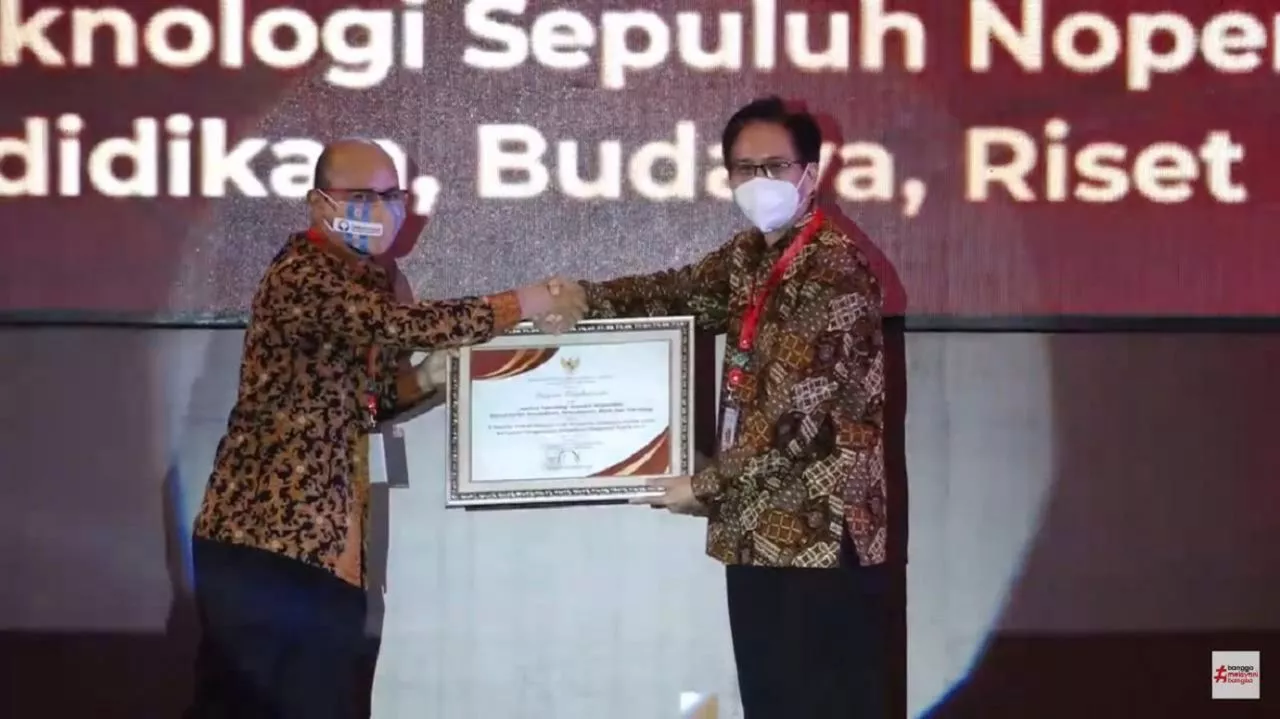 ITS Terpilih sebagai Perguruan Tinggi dengan Pelayanan Publik Terbaik