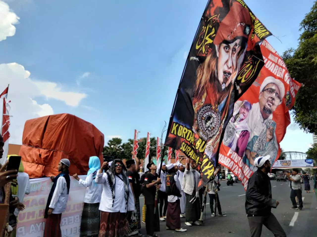 Tuntut Holywings Tutup Permanen, Massa AUI Minta Dibuatkan Perda Islamphobia