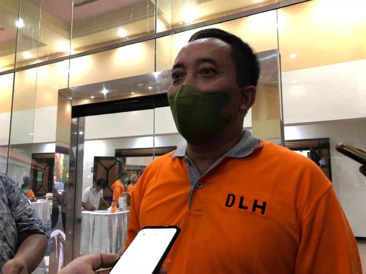 DLH Surabaya Siap Beri Sanksi Jika Ada Truk Pengangkut yang Cecerkan Sampah