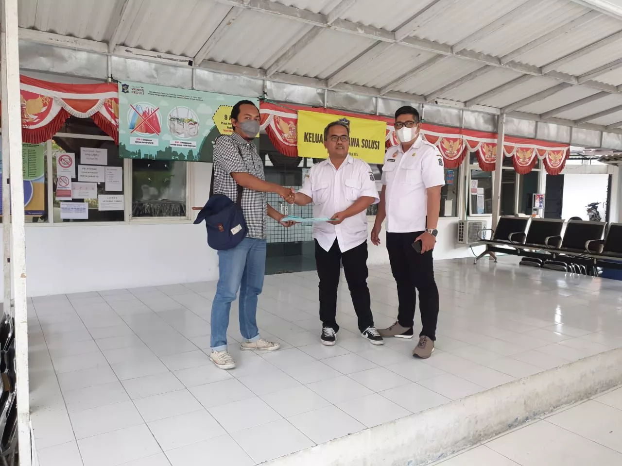 Polemik Protes Pelayanan Kelurahan Medokan Selesai, Keduanya Saling Memaafkan