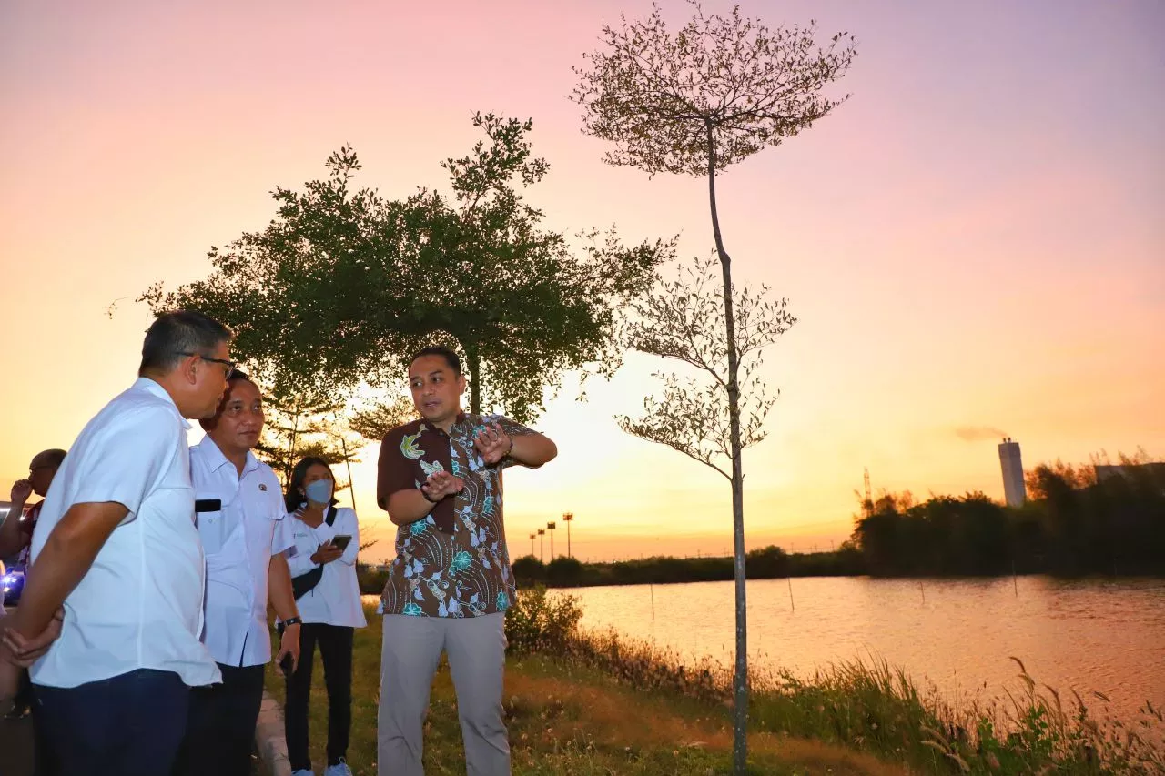 Langkah Pemkot Surabaya Atasi Bau Sampah di Kawasan Stadion GBT