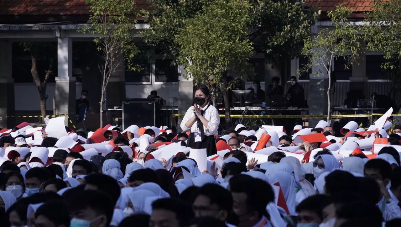 Hasna Nur Shadrina Dinobatkan Jadi Mahasiswa ITS Termuda 2022, Ini Sosoknya
