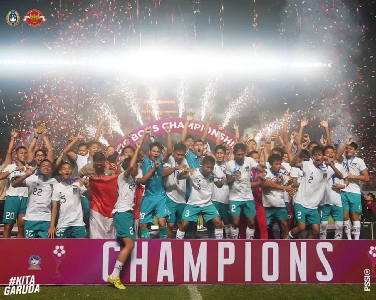 Gubernur Khofifah Bangga 5 Pemain Timnas Asal Jatim Ikut Menangkan Piala AFF U16