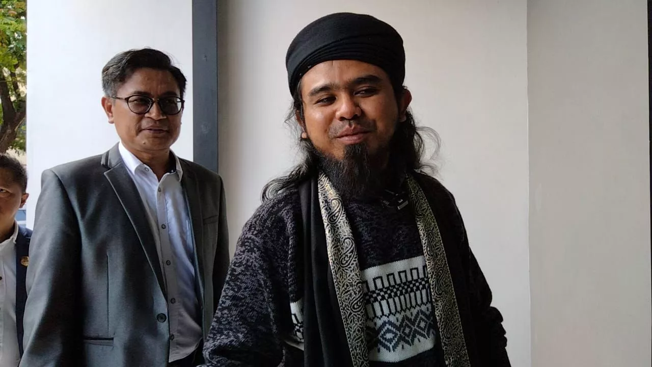 Gus Samsudin Kecewa Tak Bisa Temui Pesulap Merah di Jakarta