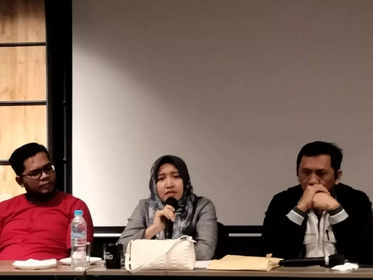 Istri Tersangka Pencabulan di Ponpes Shiddiqiyyah Jombang Angkat Bicara