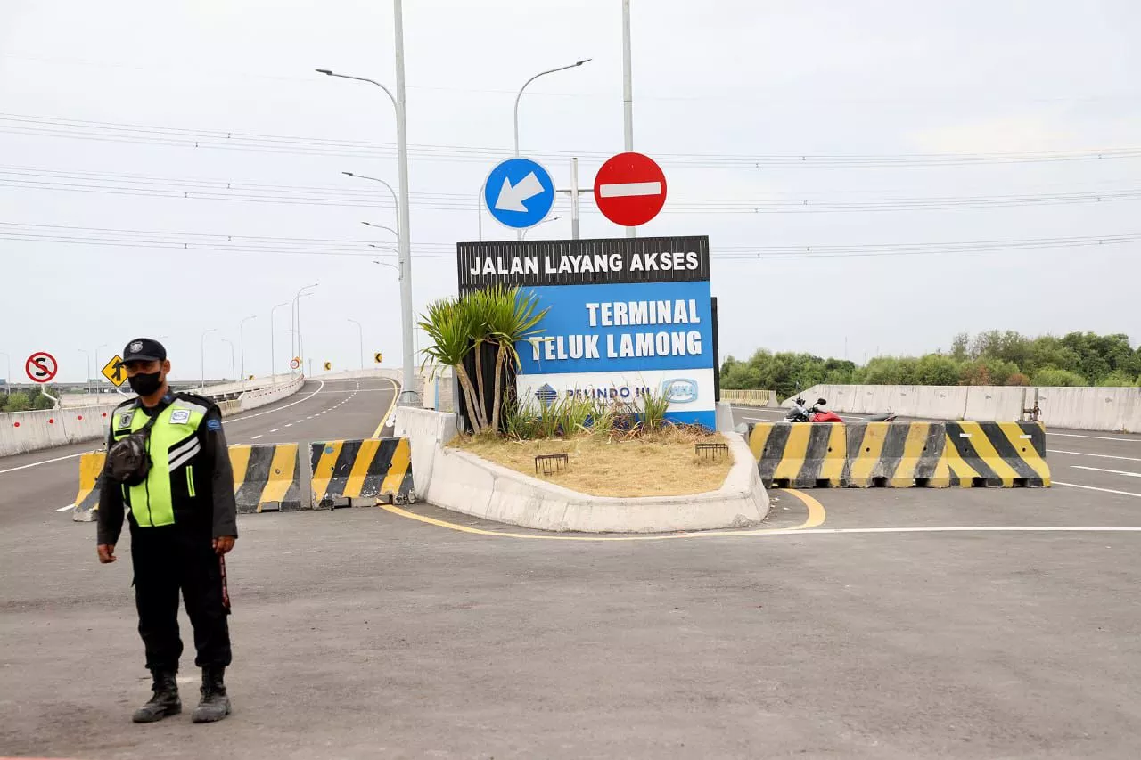 Permudah Akses ke Stadion GBT, Pemkot Pasang Rambu Petunjuk Arah