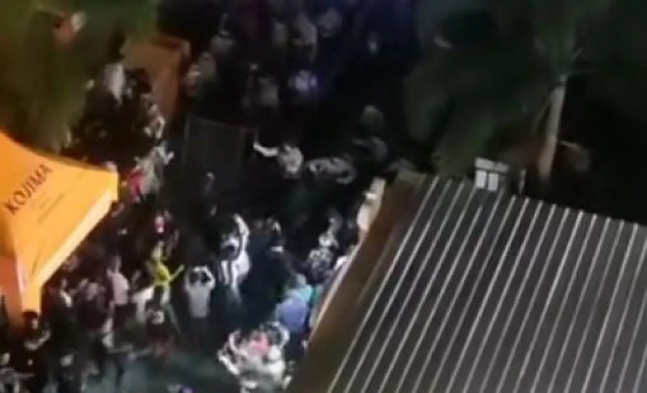 Beredar Video Kerusuhan Konser Tipe-X di Jatim Fair 2022 Grand City Mal Surabaya