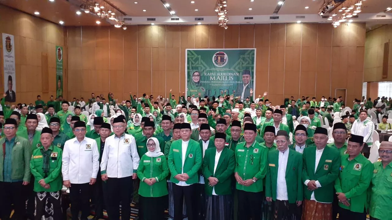 Plt Ketua Umum PPP Ungkap Kedekatan Partainya dengan Ganjar Pranowo
