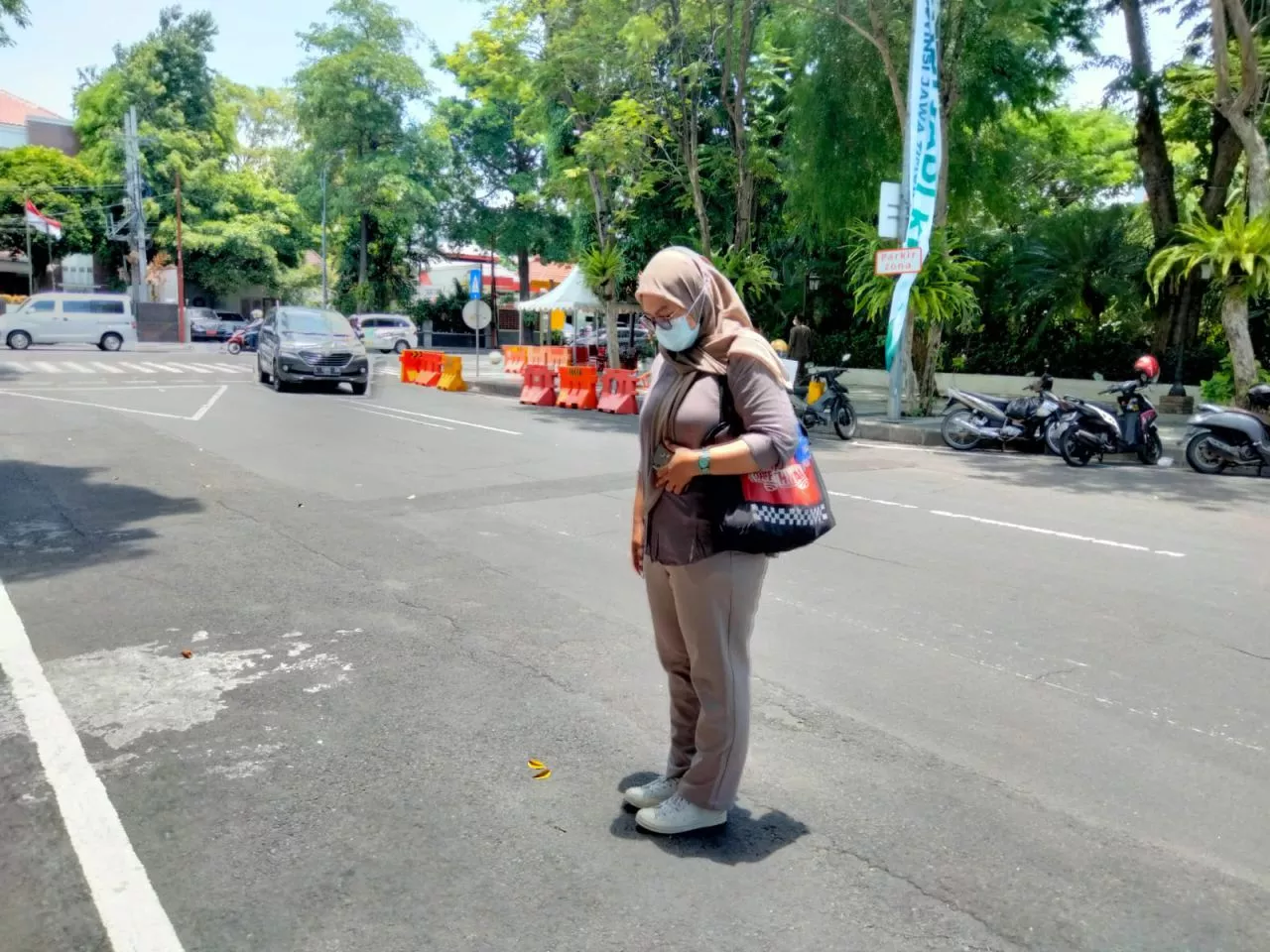 Surabaya Merasakan Fenomena Hari Tanpa Bayangan, Sudah Mencoba?