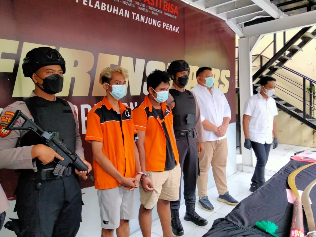 Polisi Amankan Tiga Anggota Gengster Pelaku Tawuran di Jembatan Suroboyo