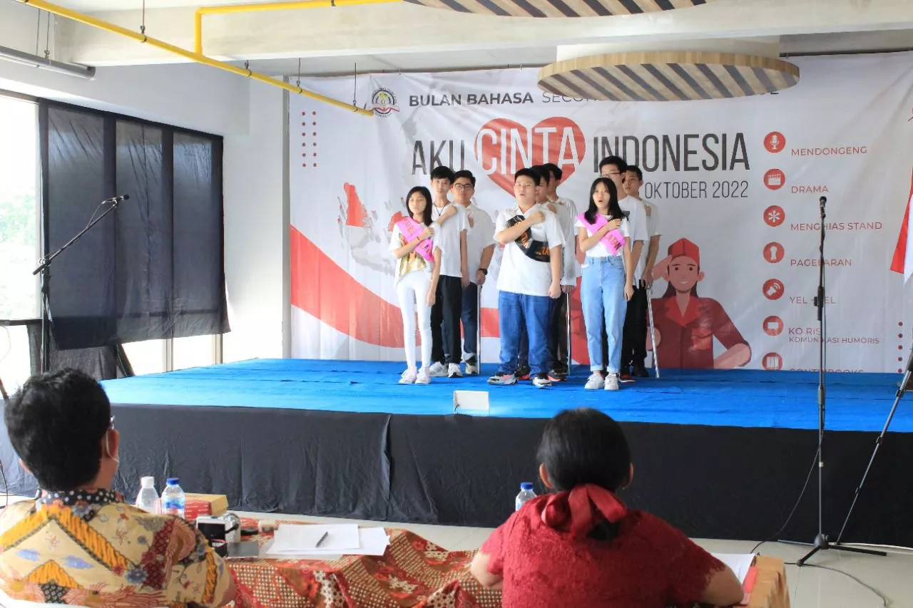 Peringatan Sumpah Pemuda, Elyon  Christian School Surabaya Gelar Bulan Bahasa