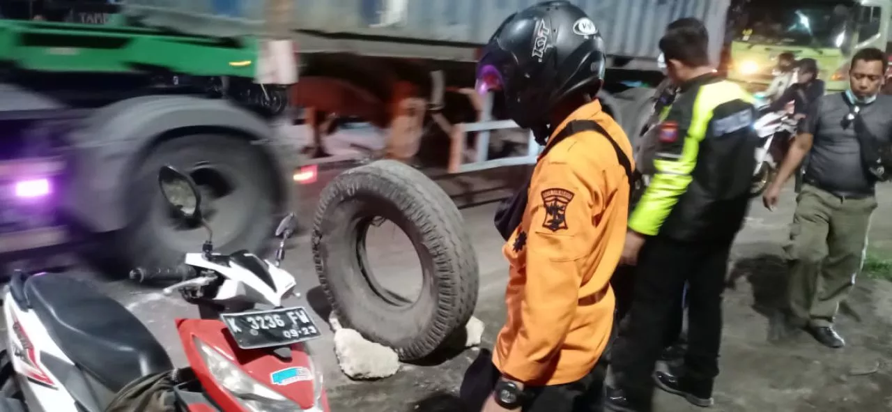 Dua Kecelakaan Maut dalam Sehari di Osowilangun, Dua Pengendara Motor Terlindas