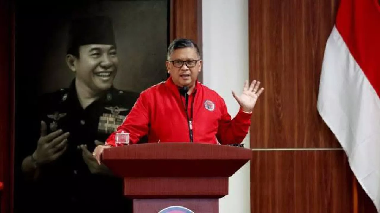 Dijadwalkan Kunjungi Surabaya Besok, Sekjen PDIP Hasto Bakal Gembleng 1600 Kader